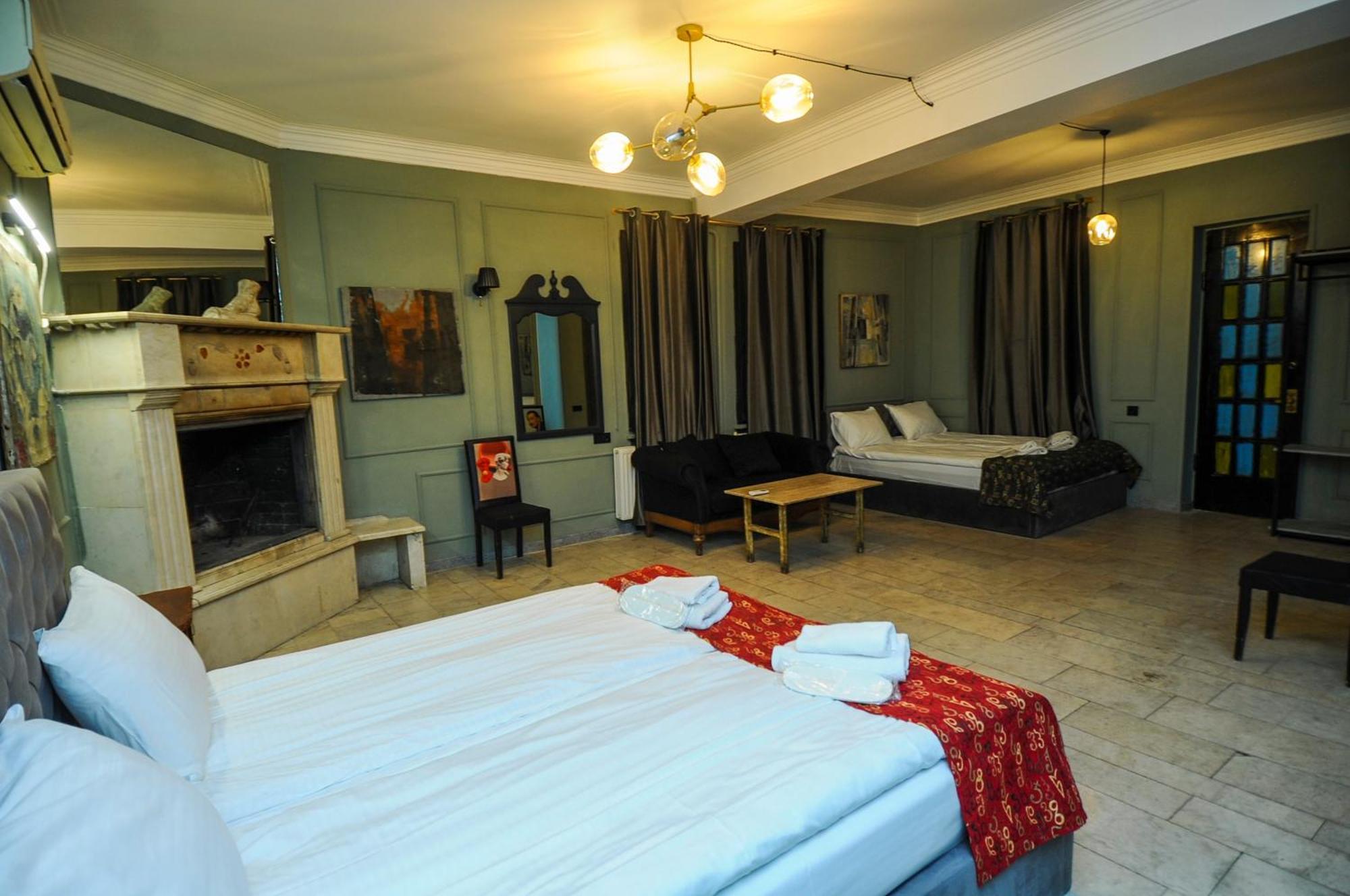 Art Hotel Home Tiflis Dış mekan fotoğraf